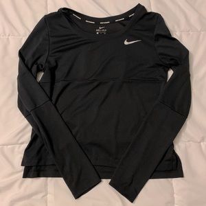 Nike Crop Running Top